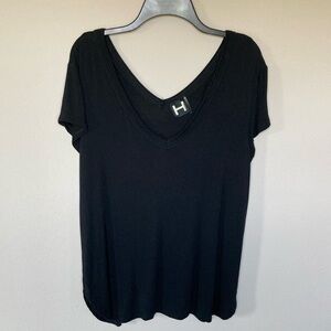 H by Bordeaux Black V-Neck T-Shirt